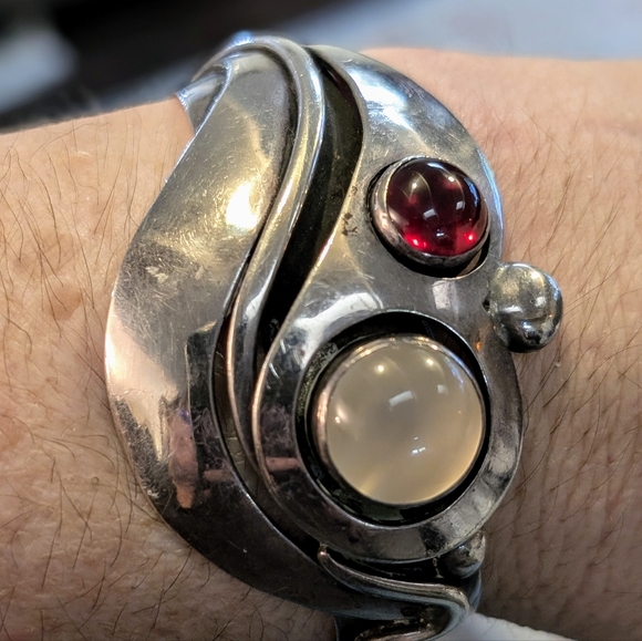 Unique Handmade ALL Silver With Gems Cuff bracelet - Picture 7 of 9